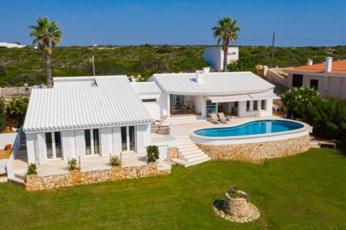 Alternative view of Villa Son Tato (Son Ganxo)